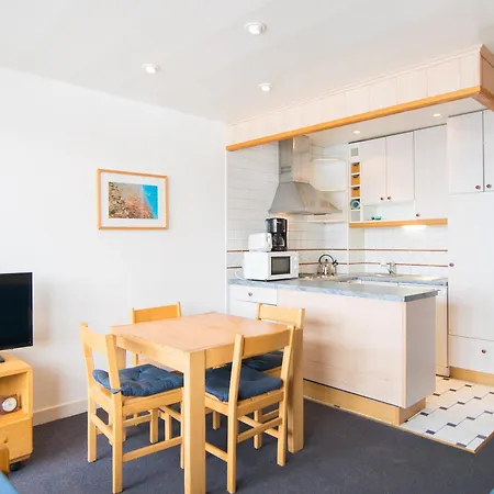 Aux Pieds Avec Balcon, Wifi A - Fr-1-449-131 Apartment *
